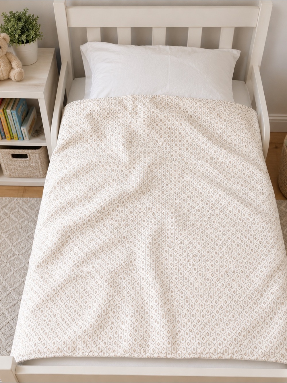 Toddler Duvet & Duvet Cover Set | Neutral Elephant Print | Excellent Condition
